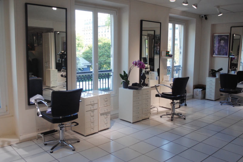 coiffure-CAP D AIL-min_floor-home-office-property-living-room-room-781228-pxhere.com